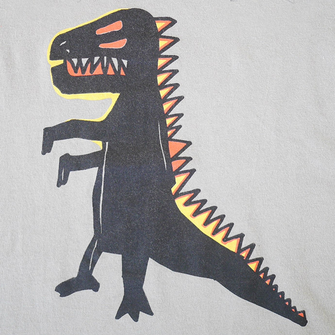 オフショルダーTシャツ（恐竜）／6° vocale